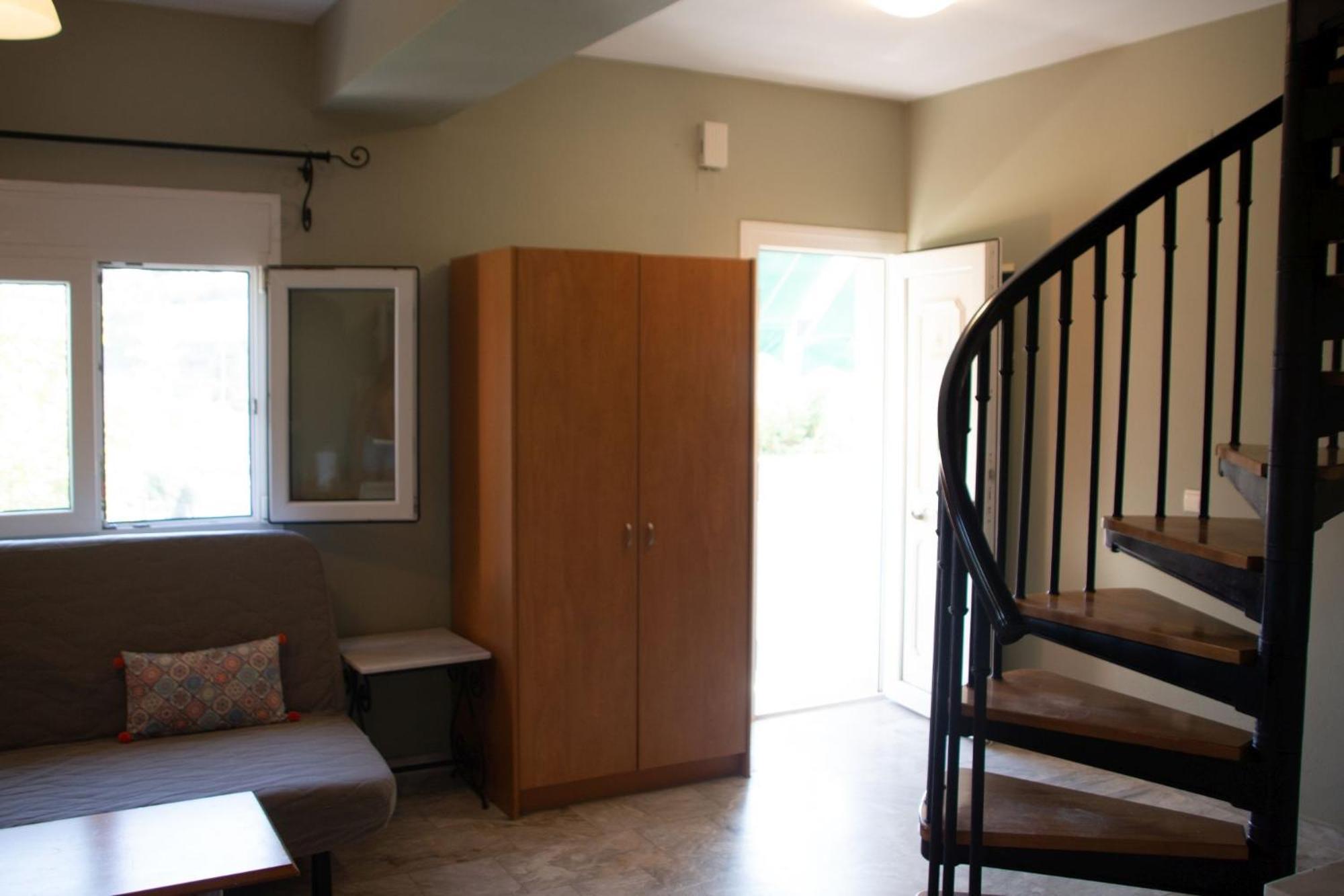 Avesta Apartments - 200M From The Beach Vasilikos  Ruang foto