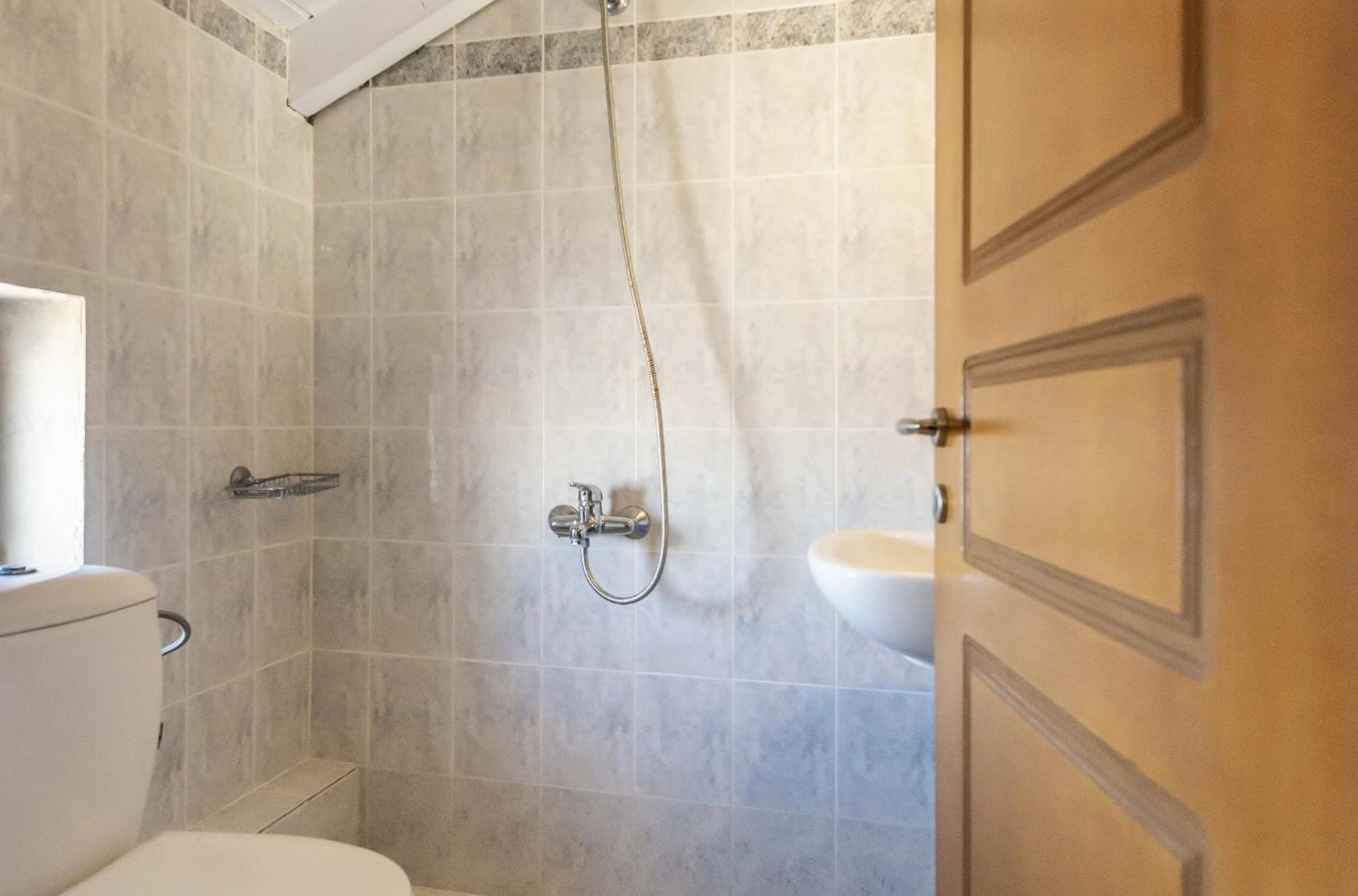 Avesta Apartments - 200M From The Beach Vasilikos  Ruang foto