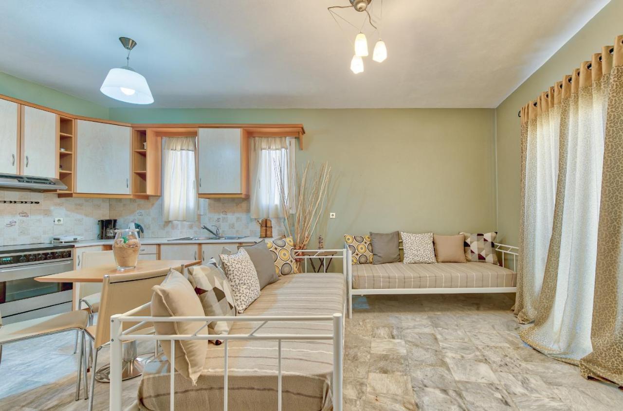 Avesta Apartments - 200M From The Beach Vasilikos  Bagian luar foto
